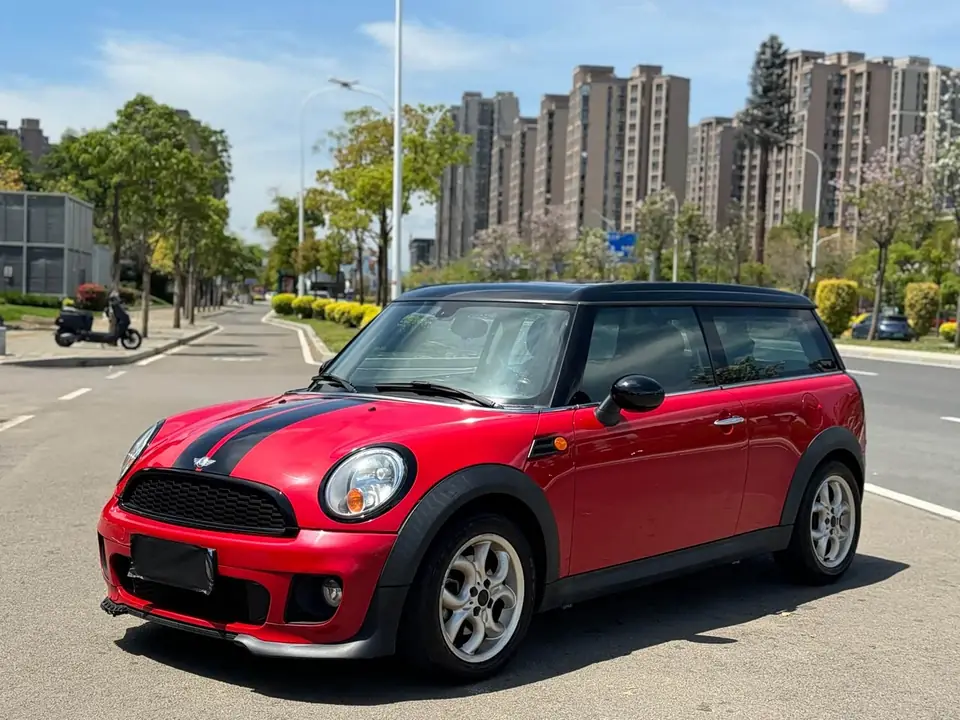 MINI CLUBMAN 2013 из Китая
