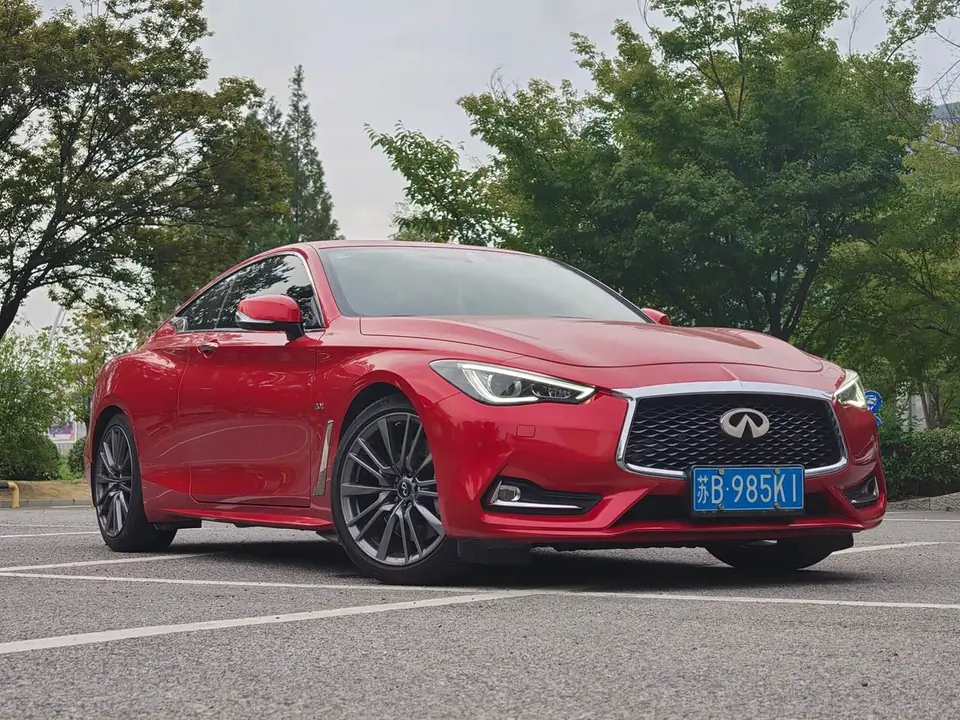 Infiniti Q60 2018 из Китая