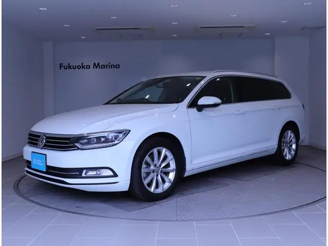 Volkswagen Passat Variant 2015 из Японии