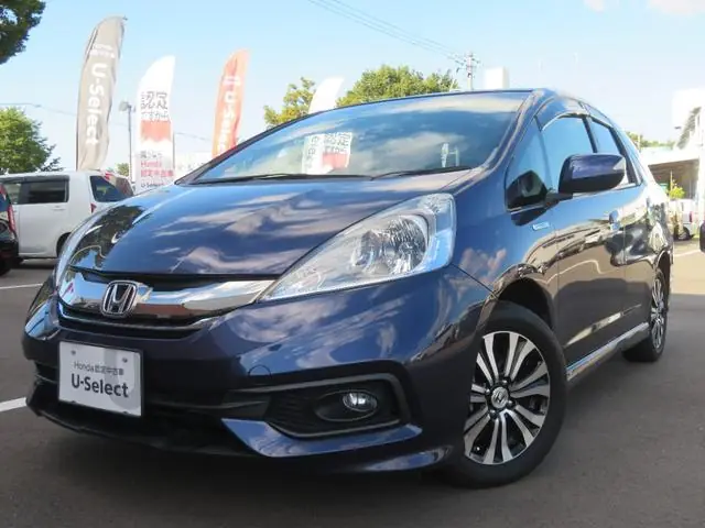 Honda FIT Shuttle 2014 из Японии