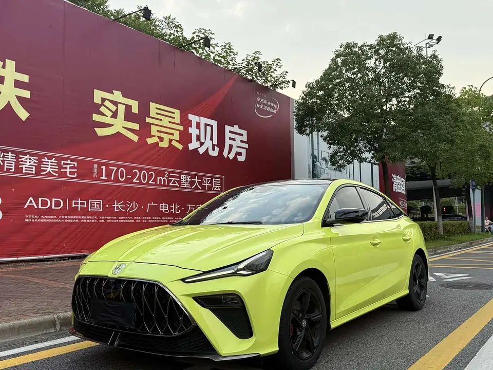 MG MG5 2022 из Китая