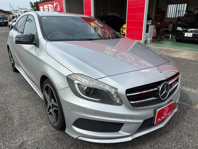 Mercedes-Benz A-class Hatchback 2013 из Японии
