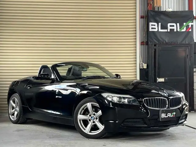 BMW Z4 Cabriolet 2011 из Японии