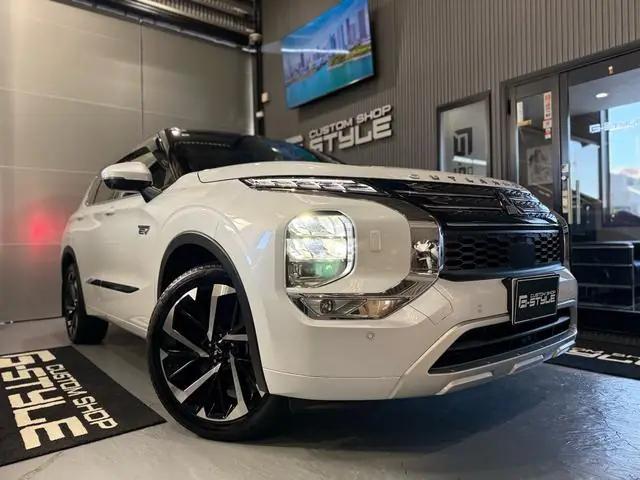 Mitsubishi Outlander 2024 из Японии