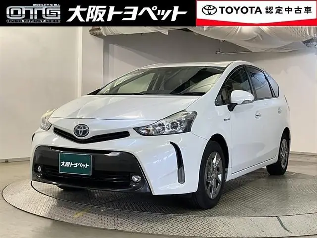Toyota Prius Alpha 2018 из Японии