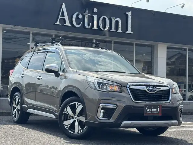 Subaru Forester 2018 из Японии