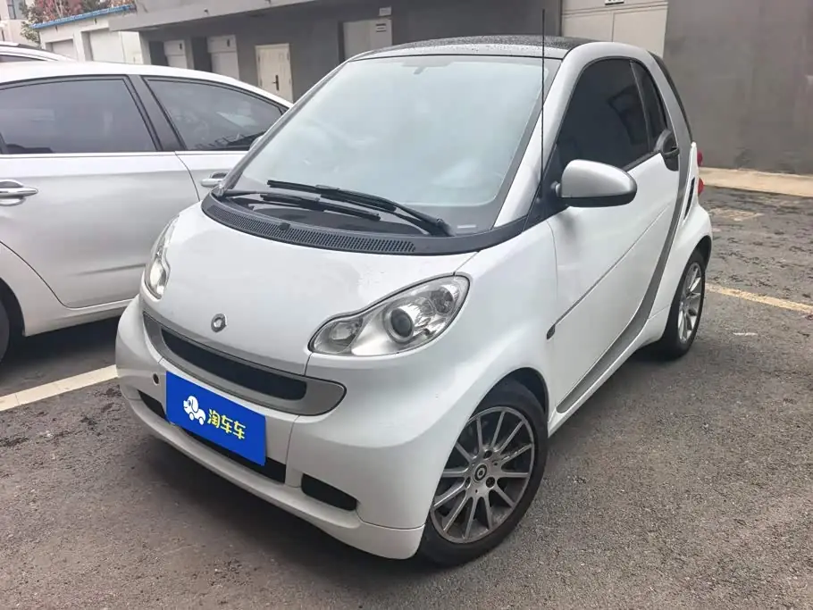 smart fortwo 2012 из Китая