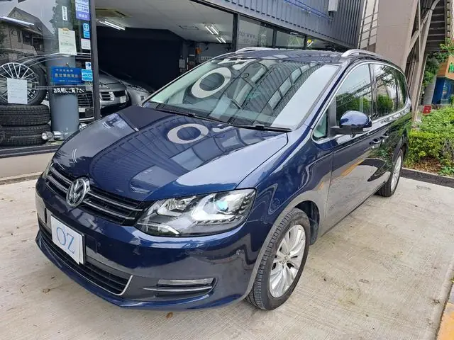 Volkswagen Sharan 2013 из Японии