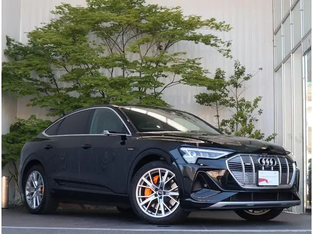 Audi E-tron Sportback 2021 из Японии