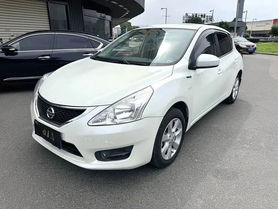 Nissan TIIDA 2014 из Китая