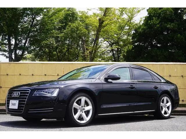 Audi A8 2011 из Японии