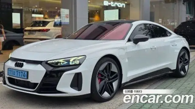 Audi RS e-tron GT 2023 из Кореи