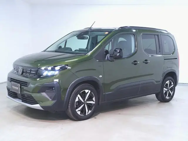 Peugeot Rifter 2024 из Японии