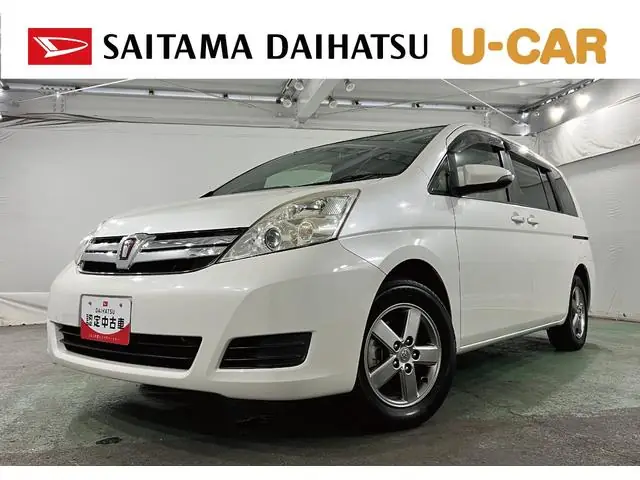 Toyota Isis 2014 из Японии