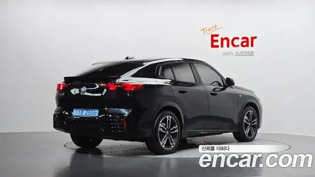 BMW iX2 2024 из Кореи