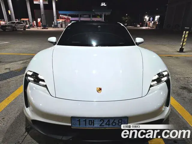 Porsche Taycan 2021 из Кореи