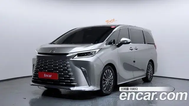 Lexus LM 2024 из Кореи