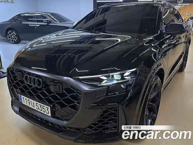 Audi RSQ8 2025 из Кореи