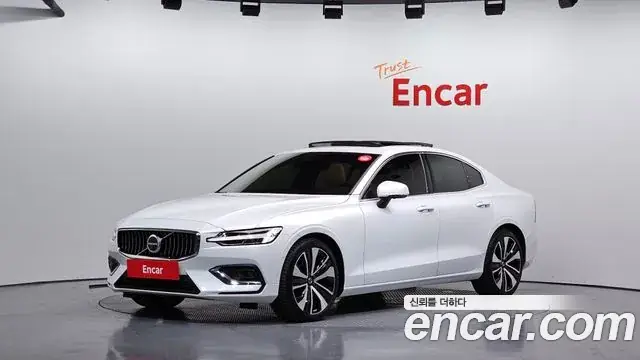 Volvo S60 2024 из Кореи