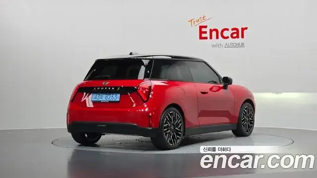 MINI Cooper 2024 из Кореи