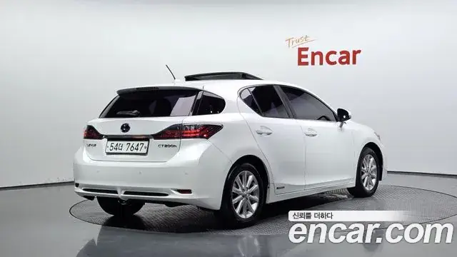 Lexus CT200h 2012 из Кореи