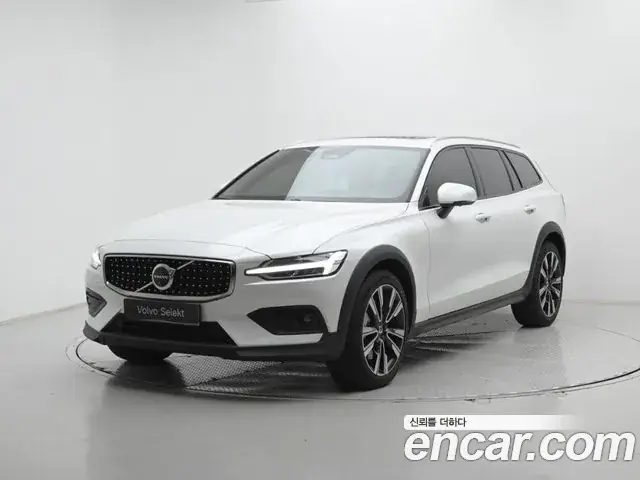 Volvo V60 2025 из Кореи