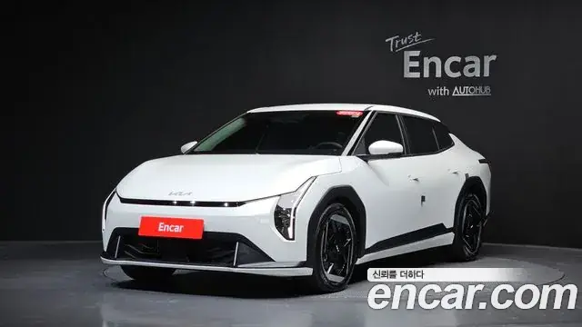 Kia EV4 2025 из Кореи