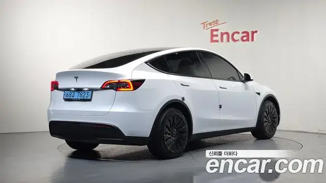 Tesla Model Y 2023 из Кореи