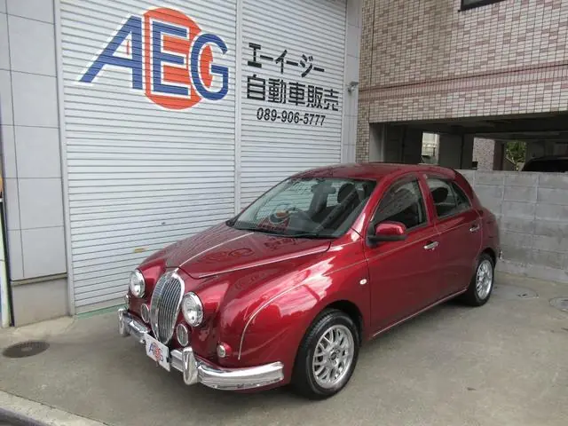 Mitsuoka Viewt Sedan 2015 из Японии