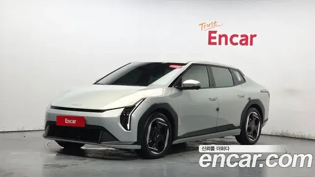 Kia EV4 2025 из Кореи