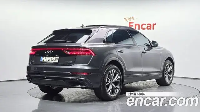 Audi Q8 2022 из Кореи