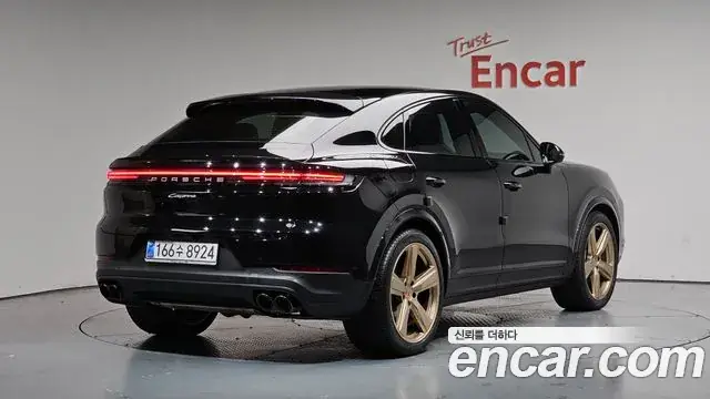 Porsche Cayenne 2025 из Кореи