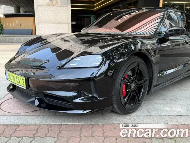 Porsche Taycan 2025 из Кореи