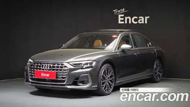 Audi S8 2025 из Кореи