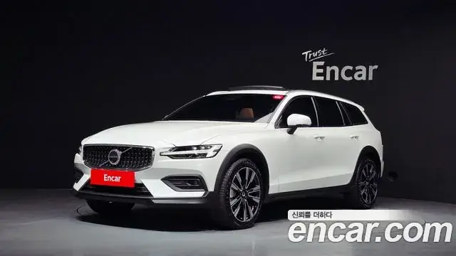 Volvo V60 2025 из Кореи