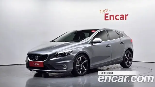 Volvo V40 2016 из Кореи