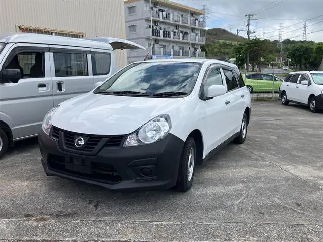 Nissan AD 2020 из Японии