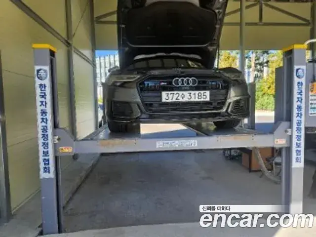 Audi S6 2020 из Кореи