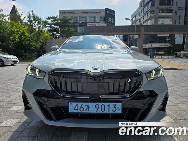 BMW i5 2026 из Кореи