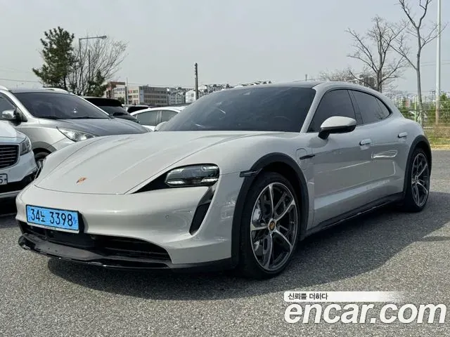 Porsche Taycan 2024 из Кореи