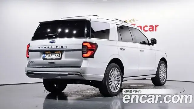 Ford Expedition 2023 из Кореи