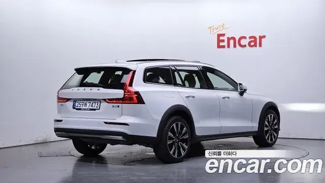 Volvo V60 2026 из Кореи