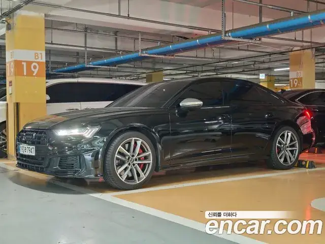 Audi S6 2021 из Кореи