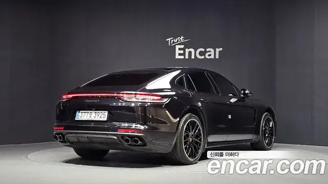 Porsche Panamera 2023 из Кореи
