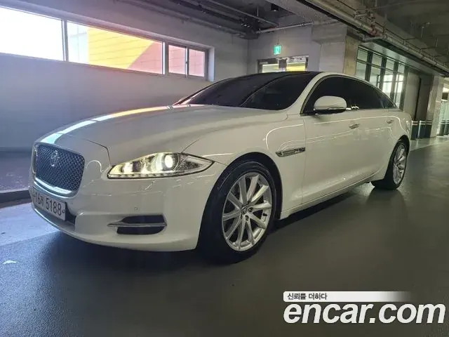 Jaguar XJ 2013 из Кореи