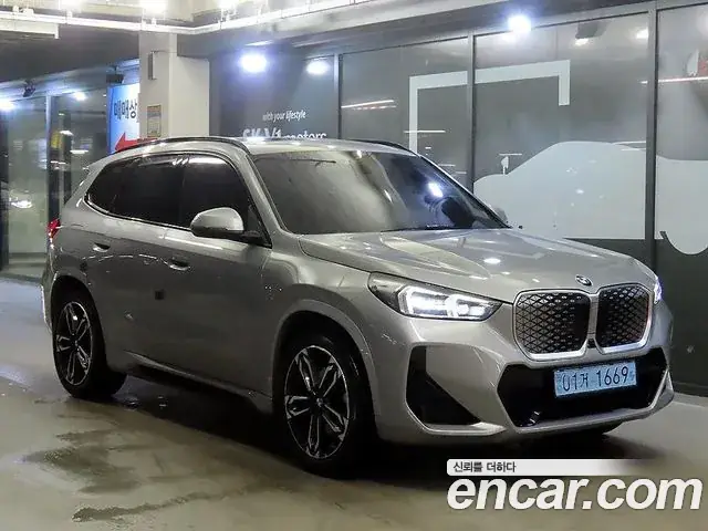 BMW iX1 2025 из Кореи