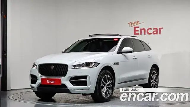 Jaguar F-PACE 2017 из Кореи
