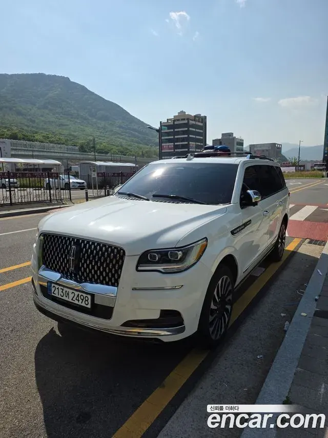 Lincoln Navigator 2023 из Кореи