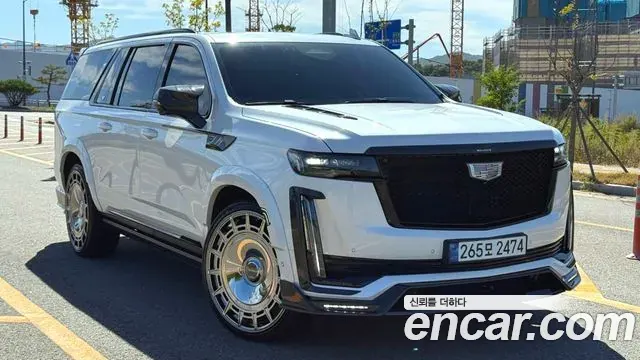 Cadillac Escalade 2024 из Кореи