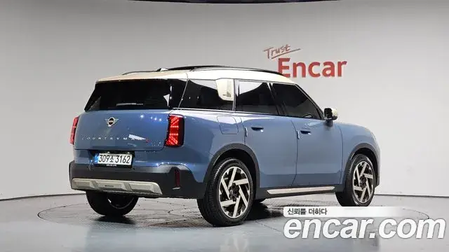 MINI Countryman 2026 из Кореи
